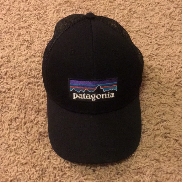Patagonia Accessories - Black Patagonia trucker hat
